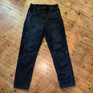 American Eagle black Mom straight size 2 high waist jeans